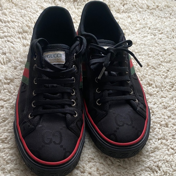 Gucci Black Canvas Sneakers with Red and Green Accents - Picture 1 of 6